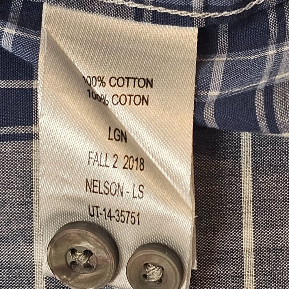 UNTUCKit Button Down XL - Picture 7 of 7